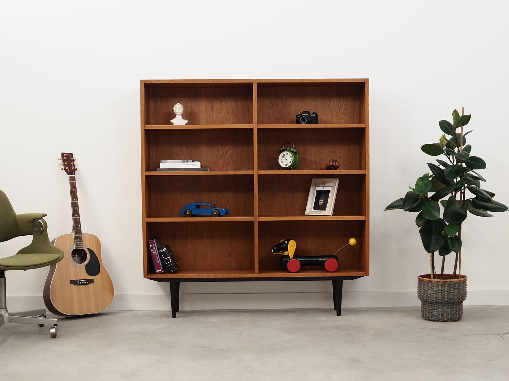 Oak bookcase, 70's, Danish design, production: Denmark