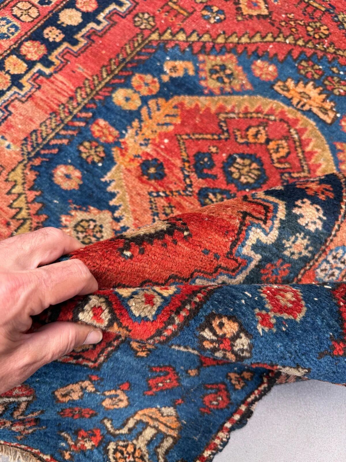 Tapis tribal vintage 130x185 cm, moyen, tapis oriental tribal 2543