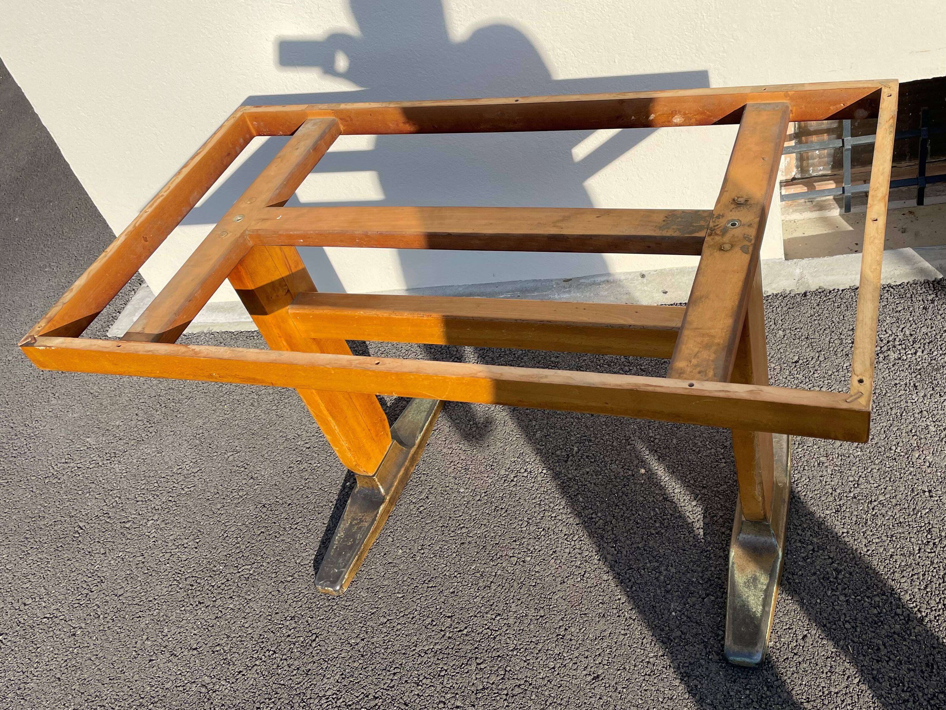 Vintage 4 seater bistro table