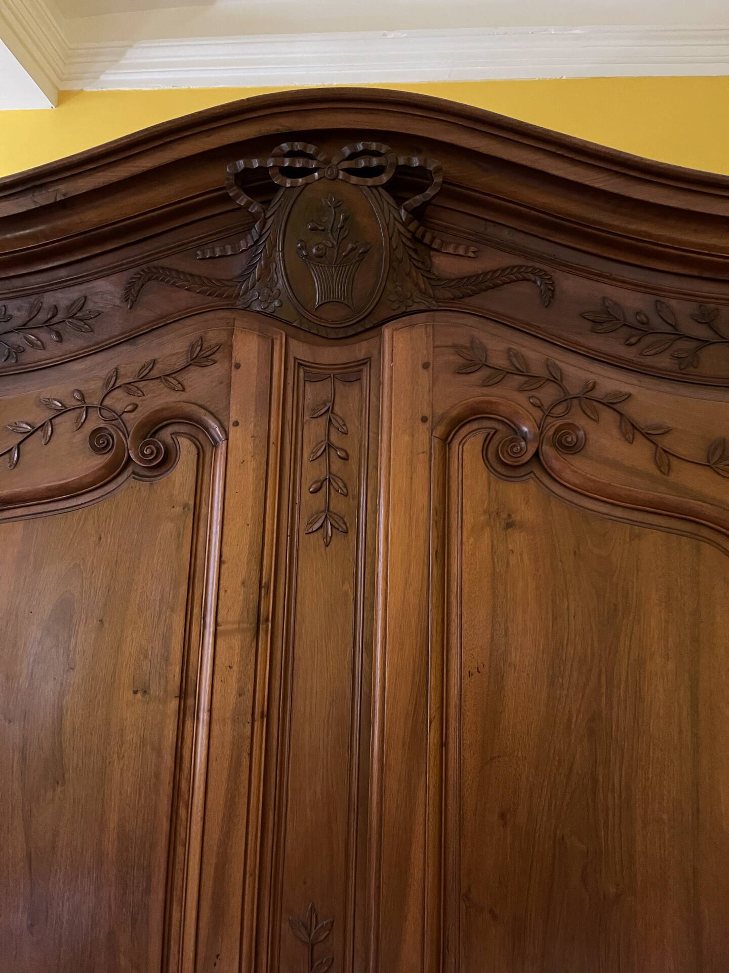 Wedding wardrobe, Provençal in solid walnut