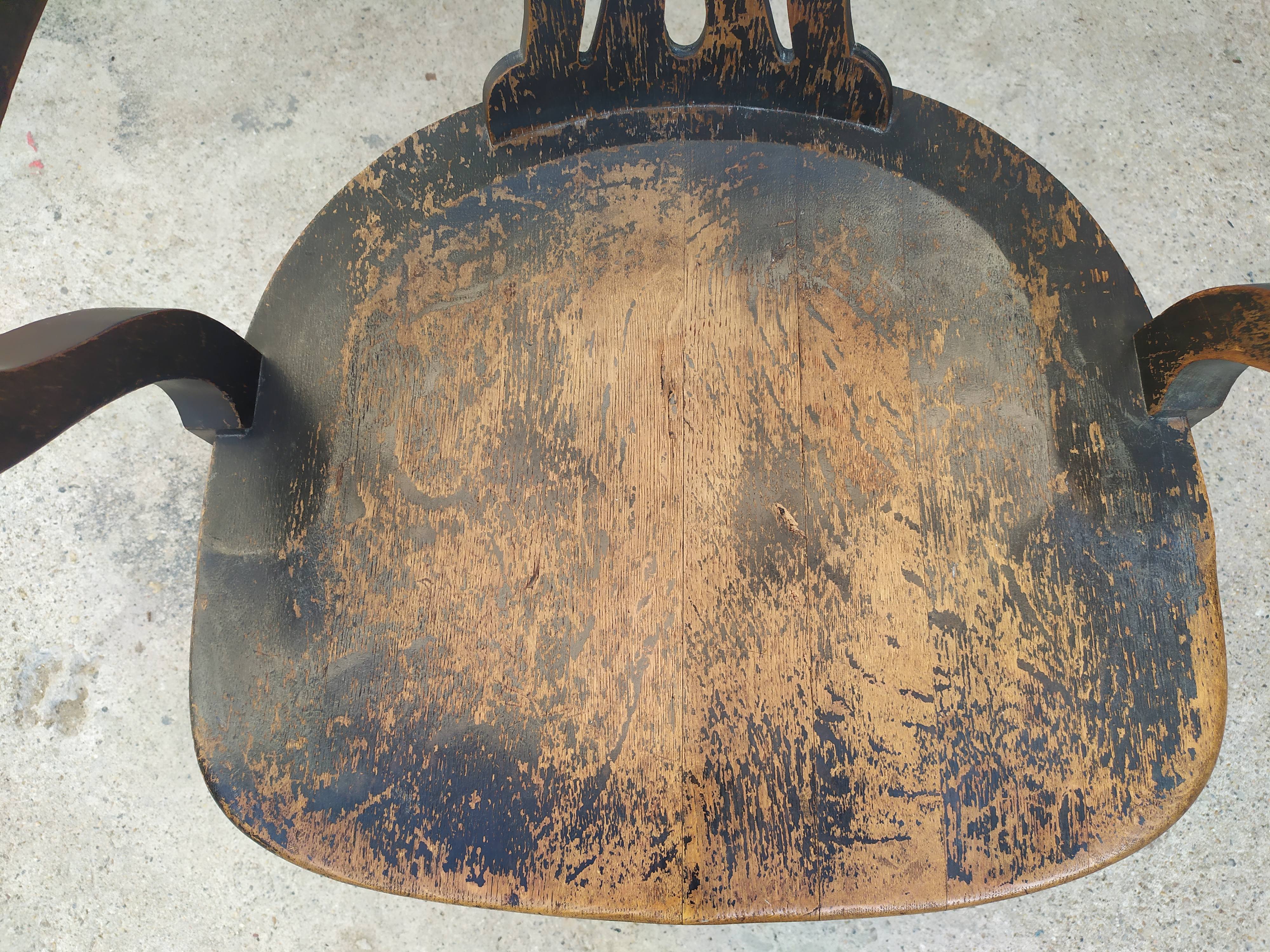 Pair of American armchairs