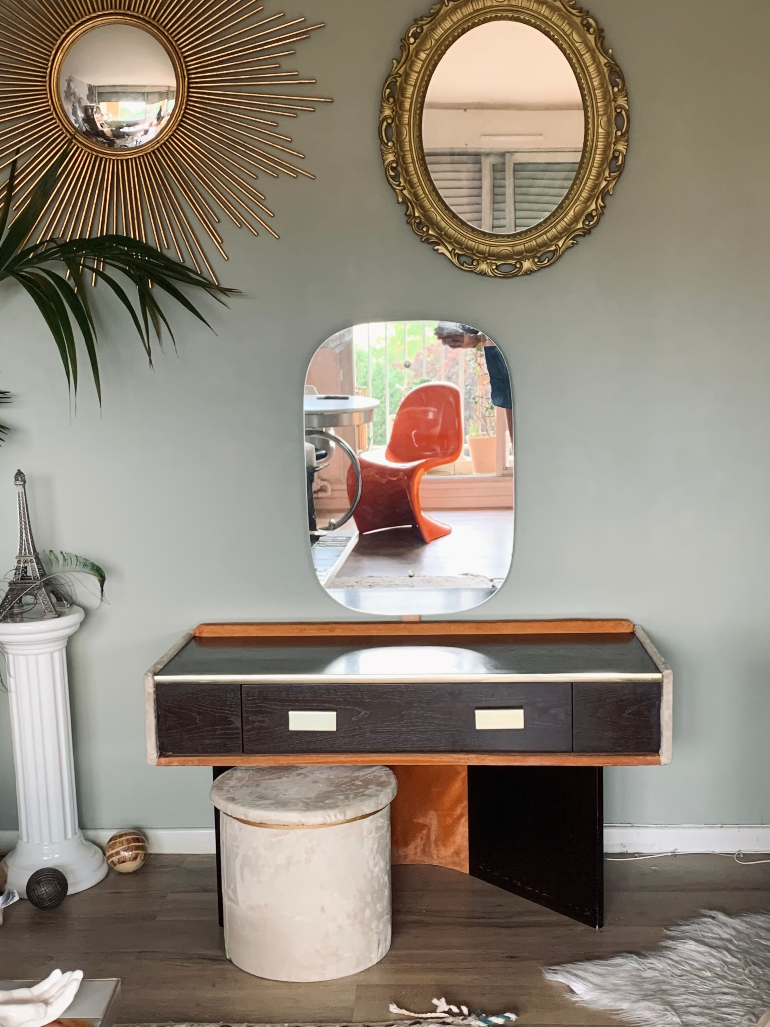 Coiffeuse des années 70 et son tabouret