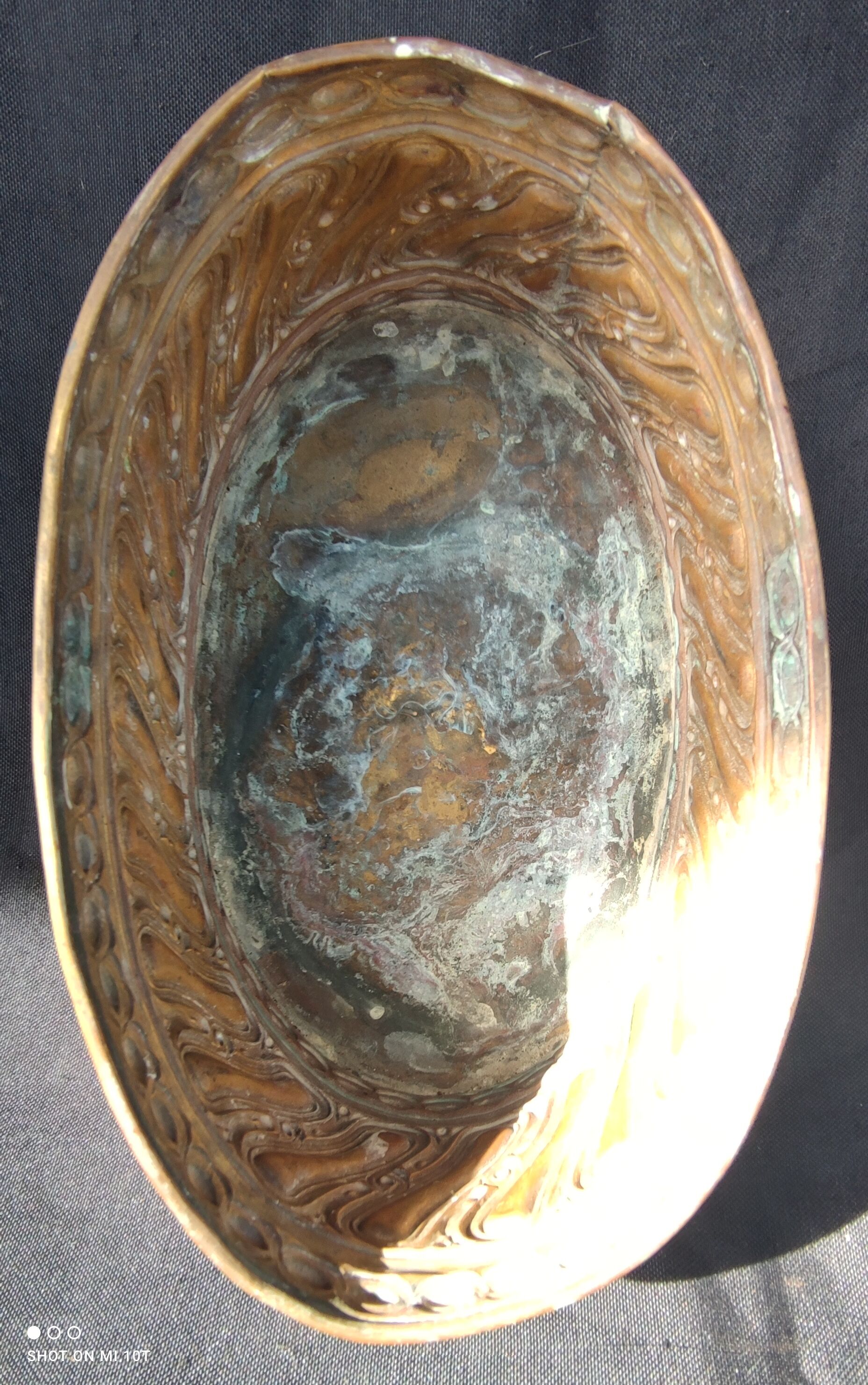 Brass planter/19th century