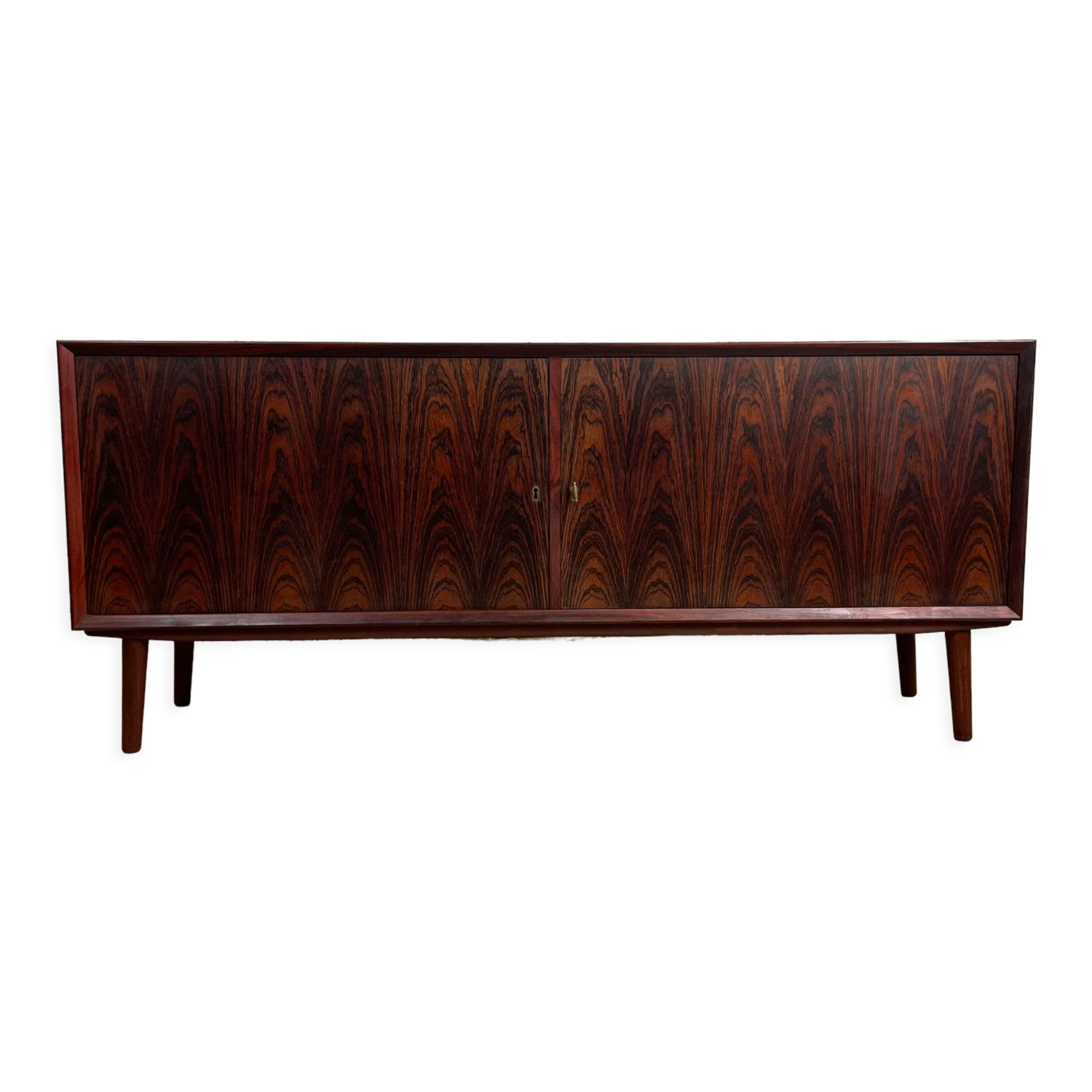 Scandinavian TV stand in rosewood signed Brouer, 60s
