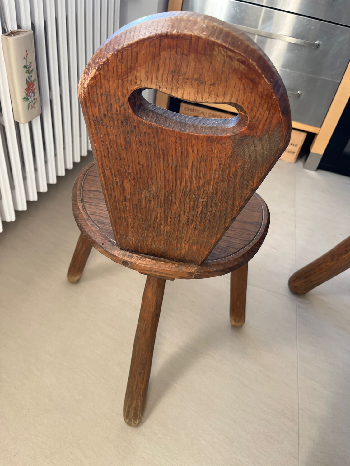 Table with its 4 brutalist chairs from the 1960s.