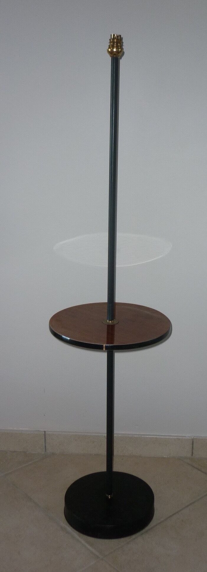 Lamppost with vintage formica tablet