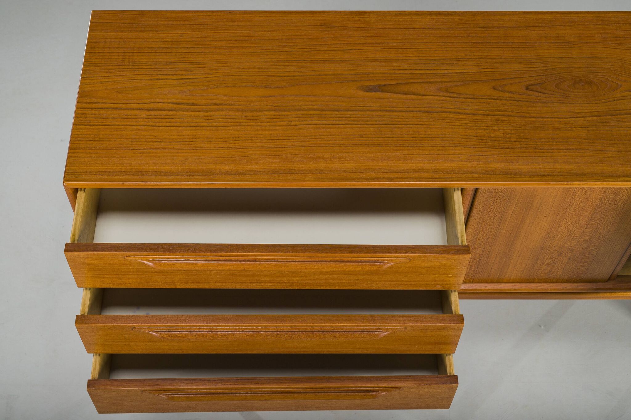 Mid-Century Teak Type RT 200 Sideboard in Teak by Heinrich Riestenpatt for
