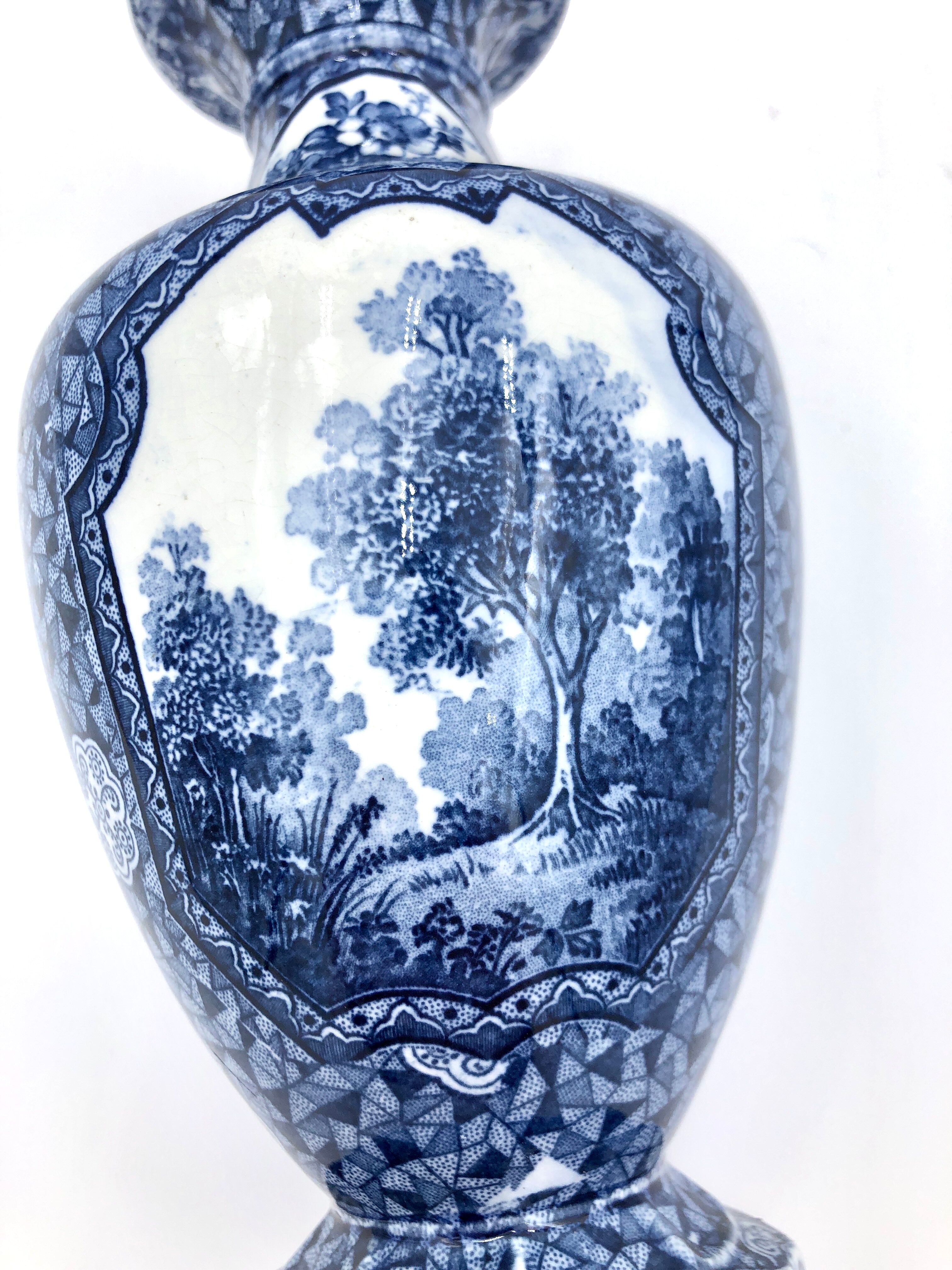 Old vase Villeroy & Boch (Bonn) Blue Flemish