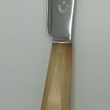 Twelve vintage butter knives