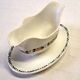 Very pretty gravy boat from Villeroy & Boch in good condition