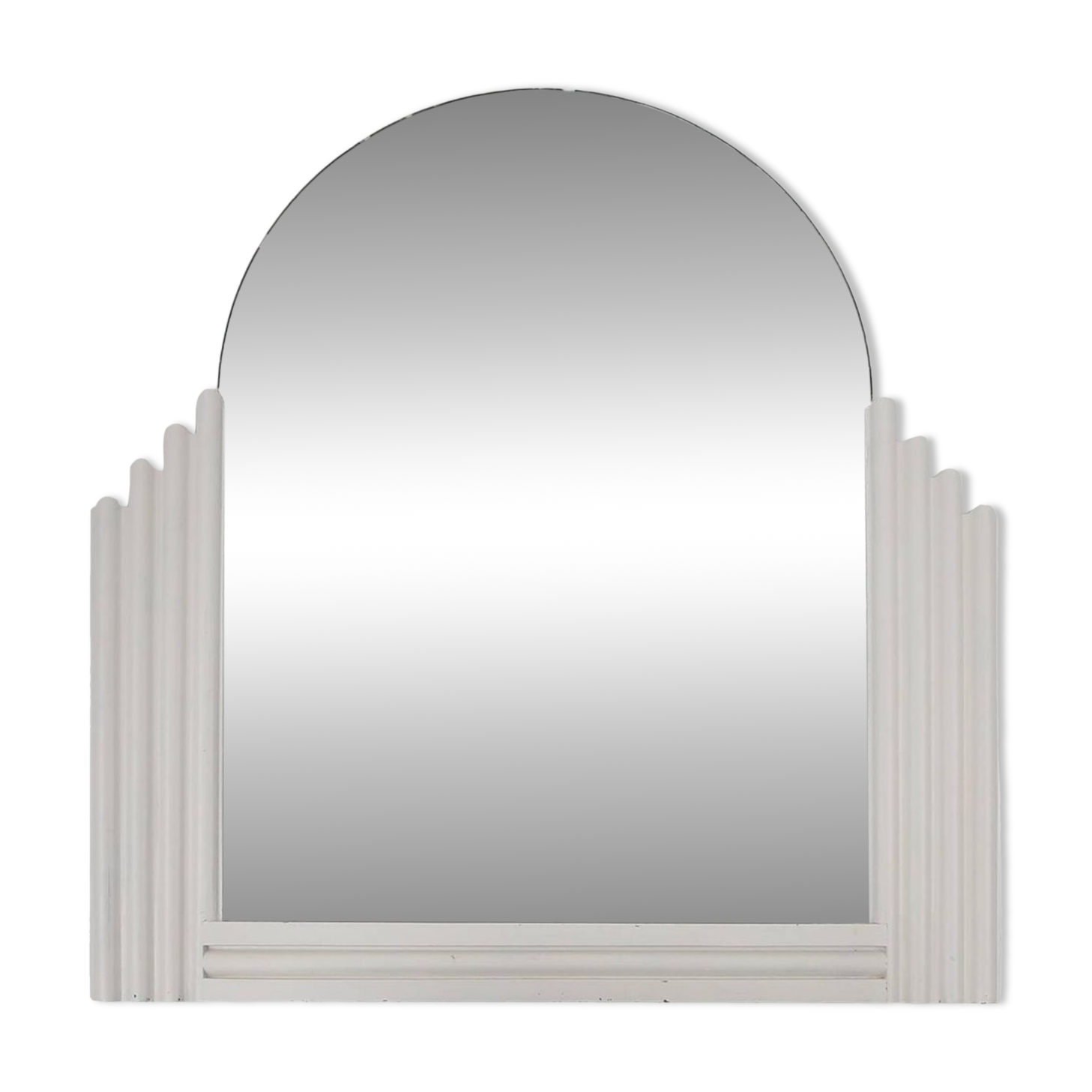 Elegant white lacquered Art Deco mirror in wood, France ca. 1930