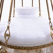 Lustre en laiton de la première moitié du XXe siècle.