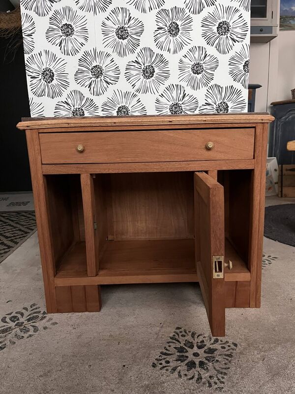 Tables de chevet buffets Art Déco vintage Jada et Rosa meubles appoint bois