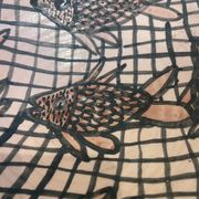 Assiette moderniste en céramique "Poissons au filet" – Atelier Segui