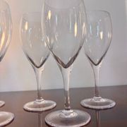 7 p. Bayel champagne glasses/wine glasses