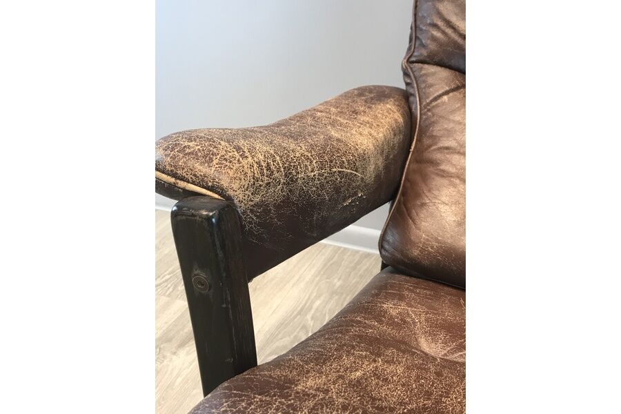 Danish swivel adjustable armchair of the 1970s