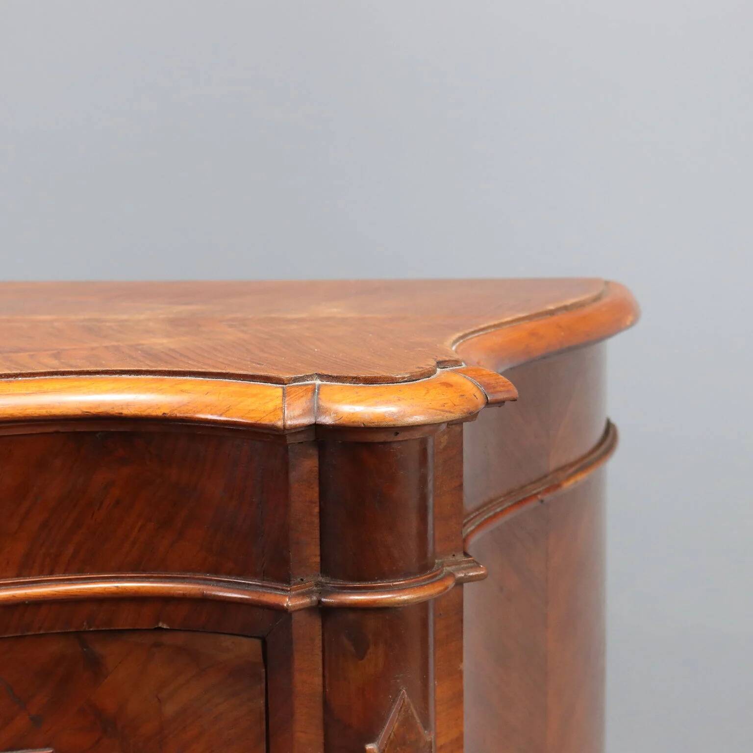 Antique Umbertine walnut buffet, Italy, 19th century