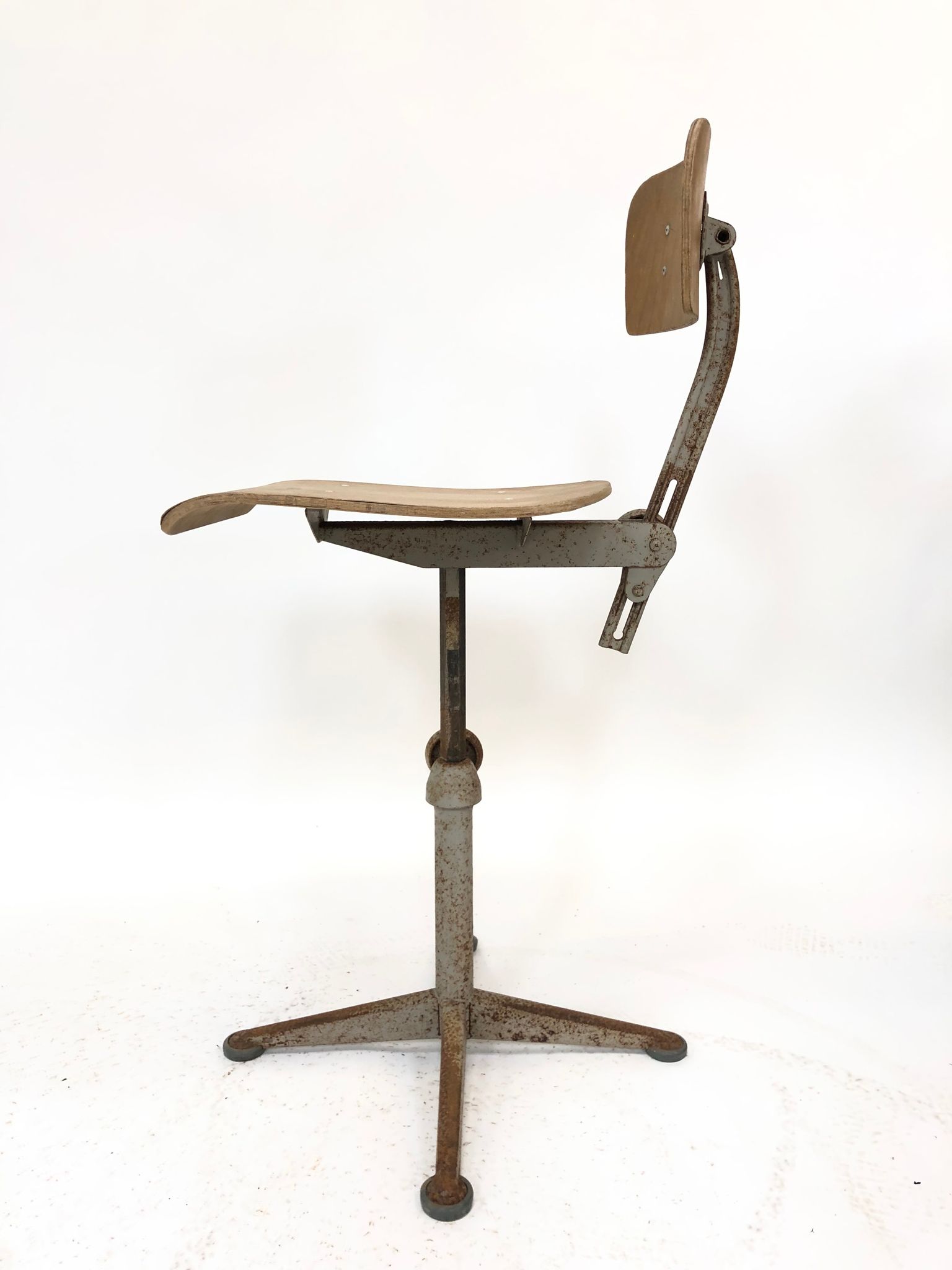 Industrial chair by Friso Kramer for Ahrend de Cirkel Netherlands