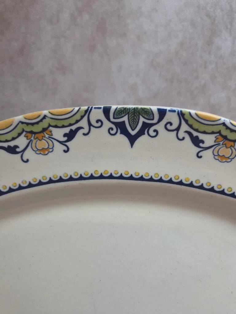 Large oval dish K&G Lunéville model Lisbonne antique 41.5 cm