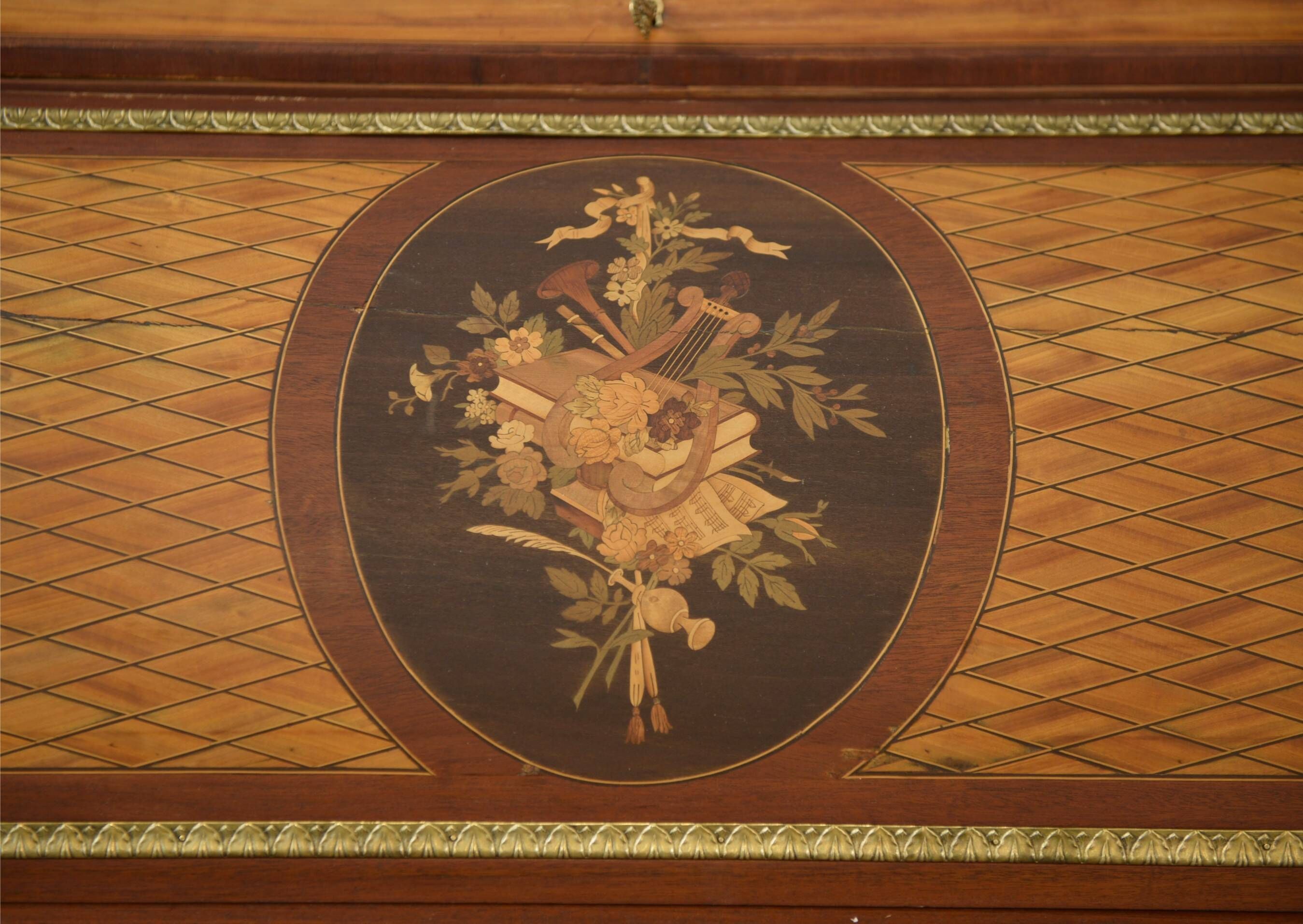 Louis XVI style cylinder desk in marquetry from the Napoleonic III period.