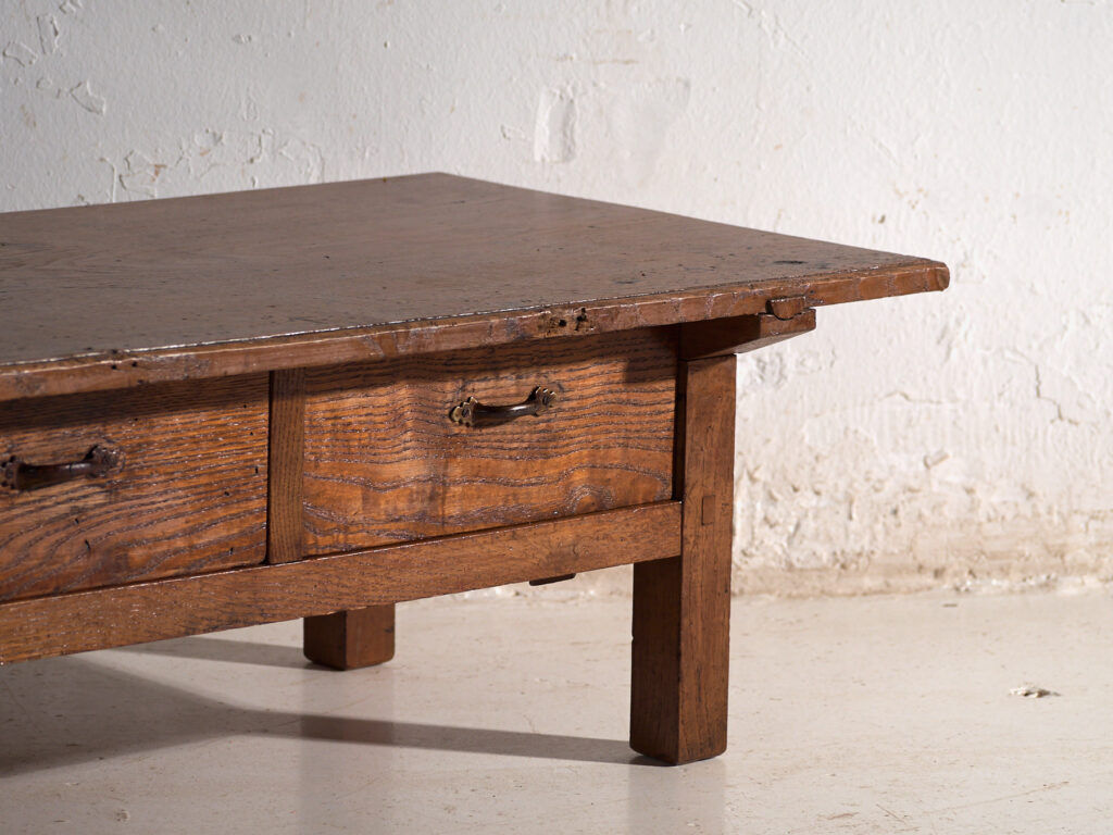 Antique Japanese wooden coffee table – Japan, circa 1920
