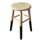 Solid wood stool with black legs