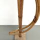 Lampadaire sculptural en rotin cintré