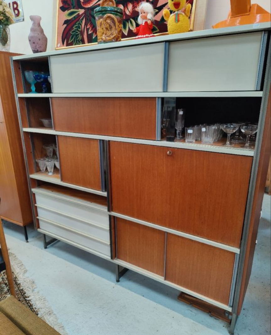 Georges Frydman Library. Signed EFA furniture.