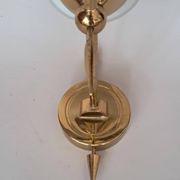 Applique en laiton doré et opaline blanche 1960