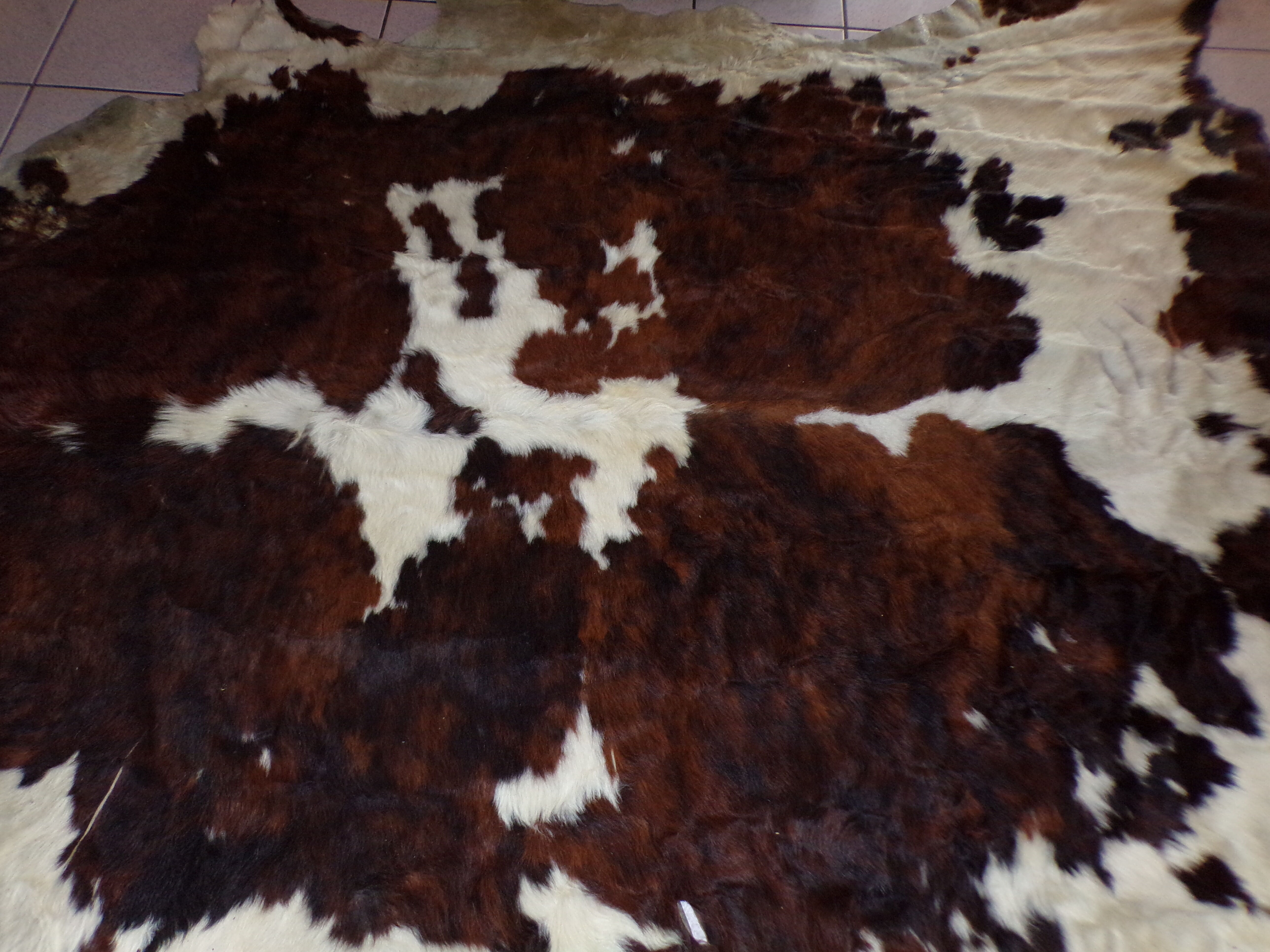 Cowhide 240x190cm