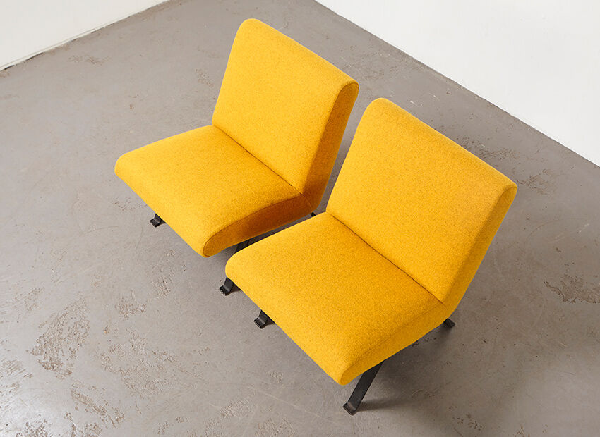 Joseph Andre Motte armchairs for Artifort 1955