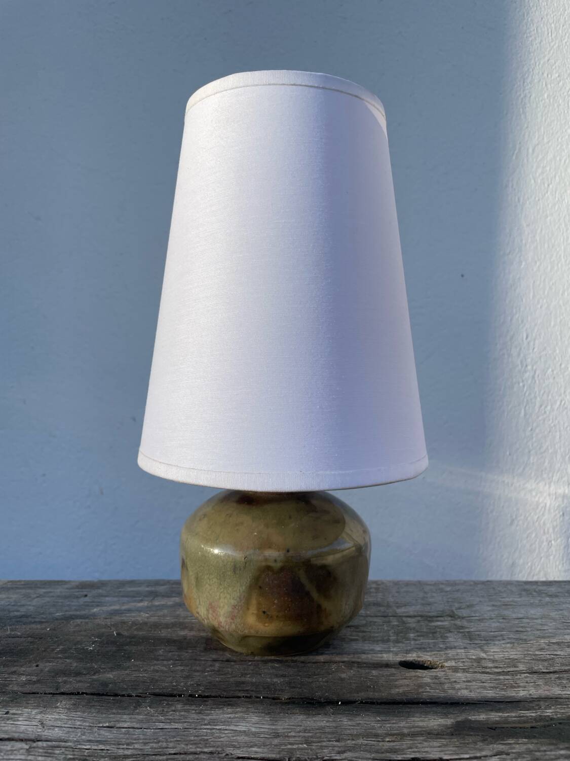 Vintage ceramic ball lamp