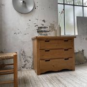 Commode en pin années 80 mobilier montagne