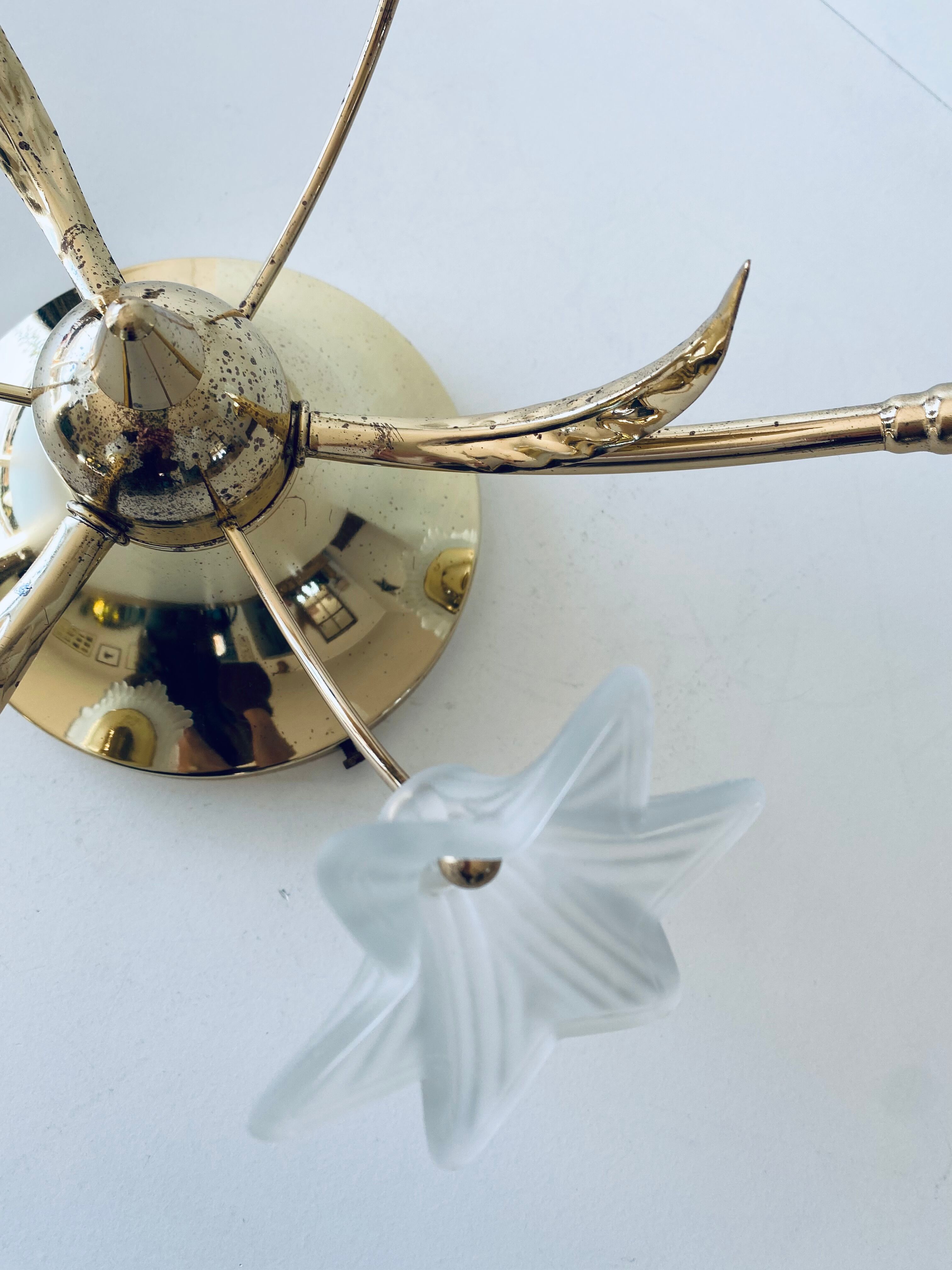 Ceiling lamp art deco flowers three fires
