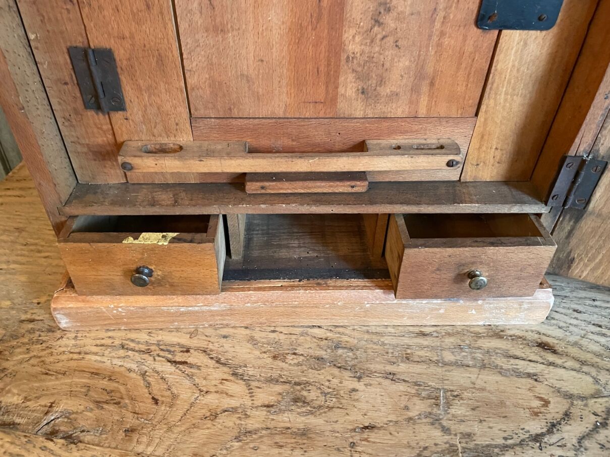 (Hang) wall cabinet tool cabinet Peugeot Fréres