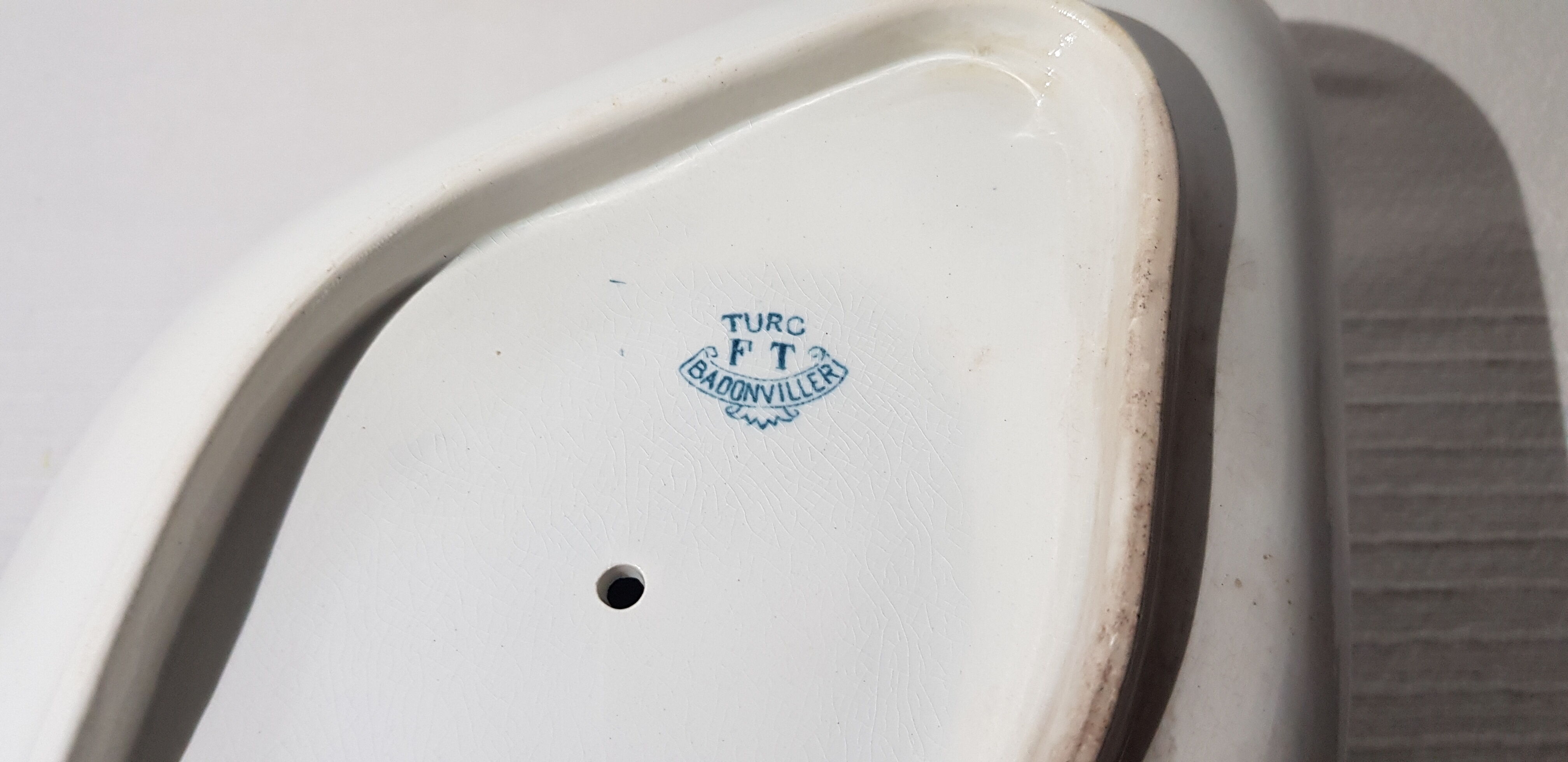 Badonviller earthenware sauce Turkish model, iron earth