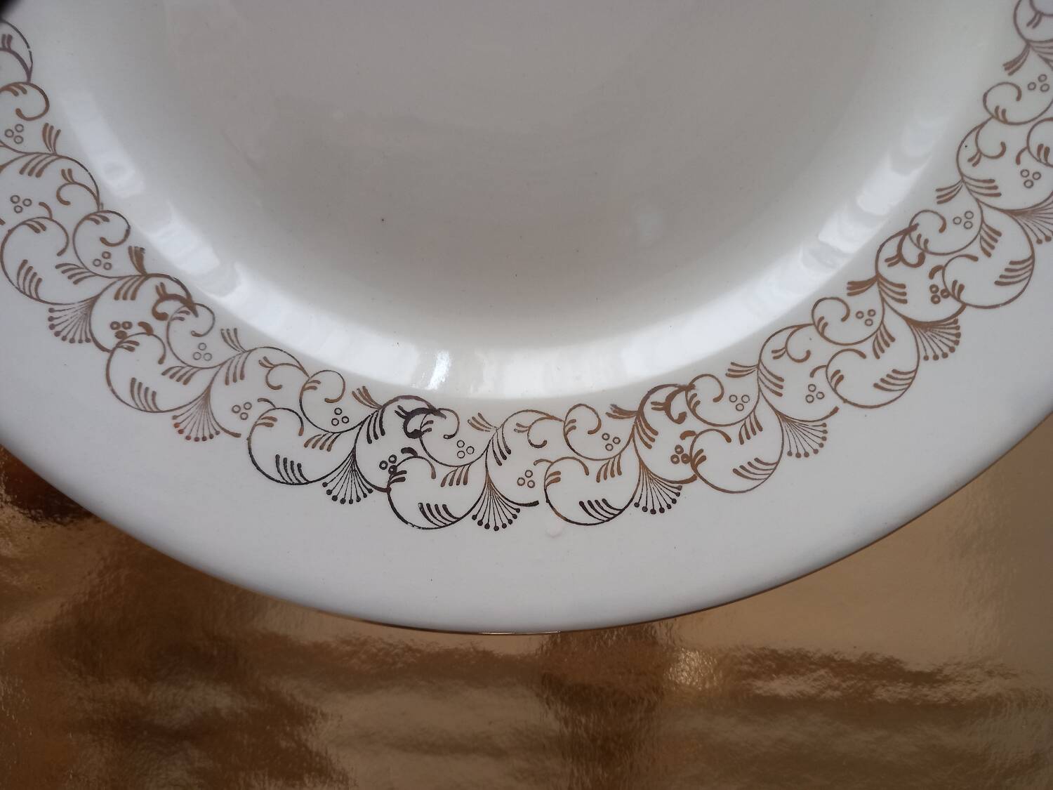 Sarreguemine and Digoin serving dish