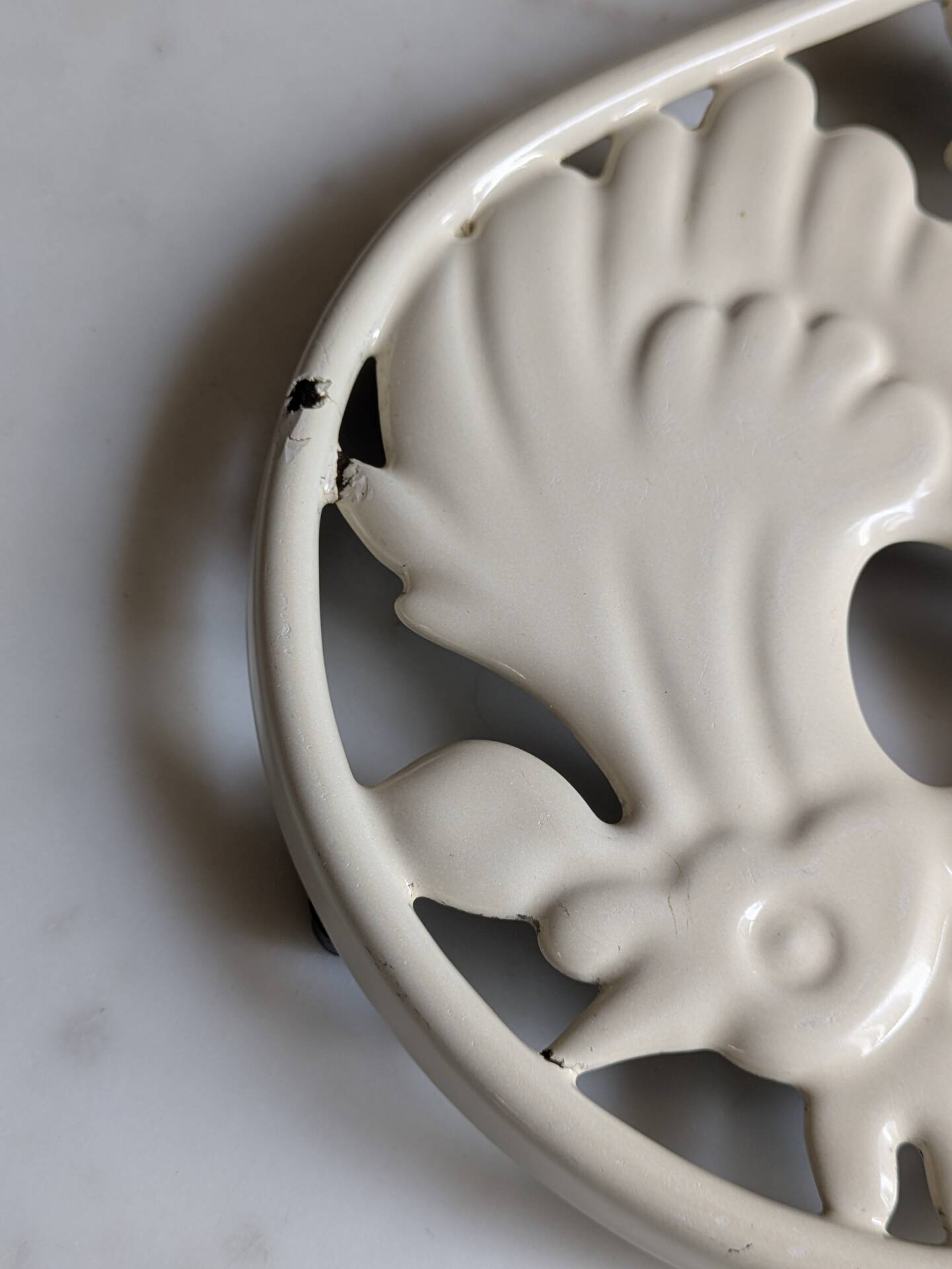Enamelled cast iron trivet 50/60