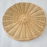 Round rattan tray