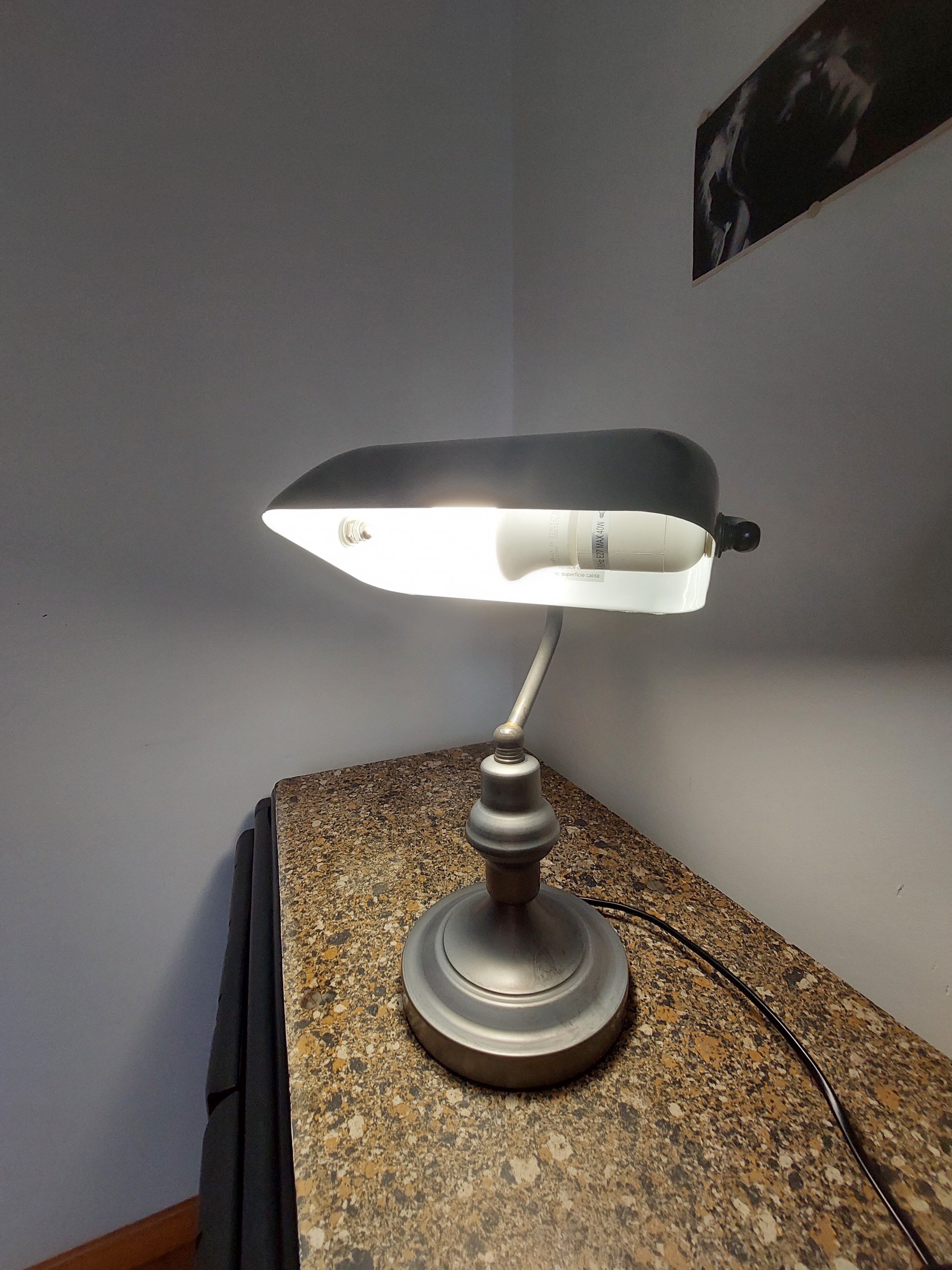 Metal lamp