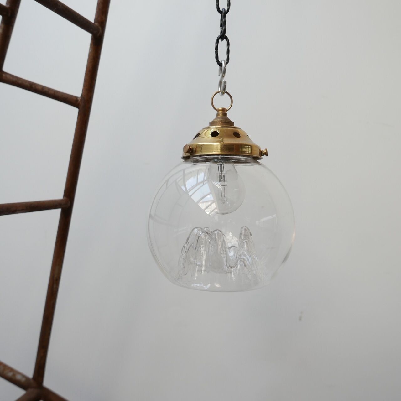 Mid-century italian blown glass 'mountain' pendant light