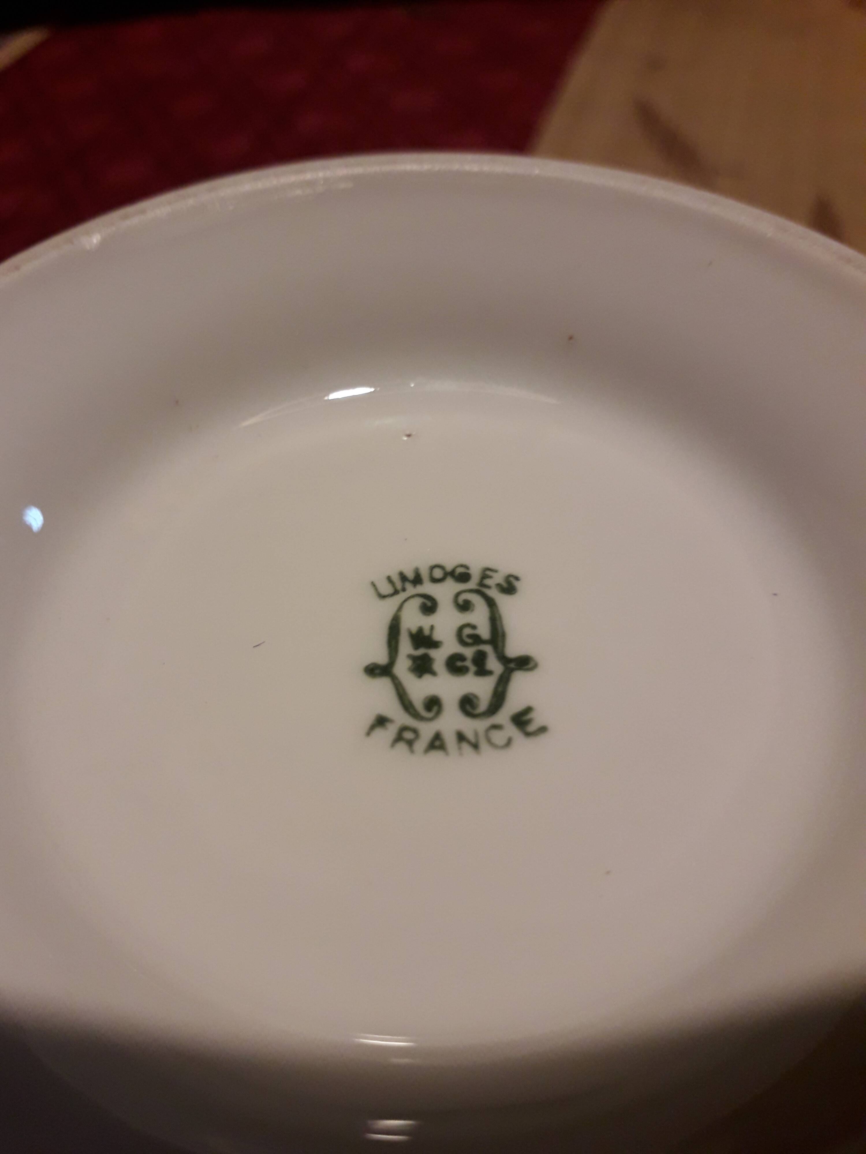 Antique porcelain sweet box from Limoges - William Guérin