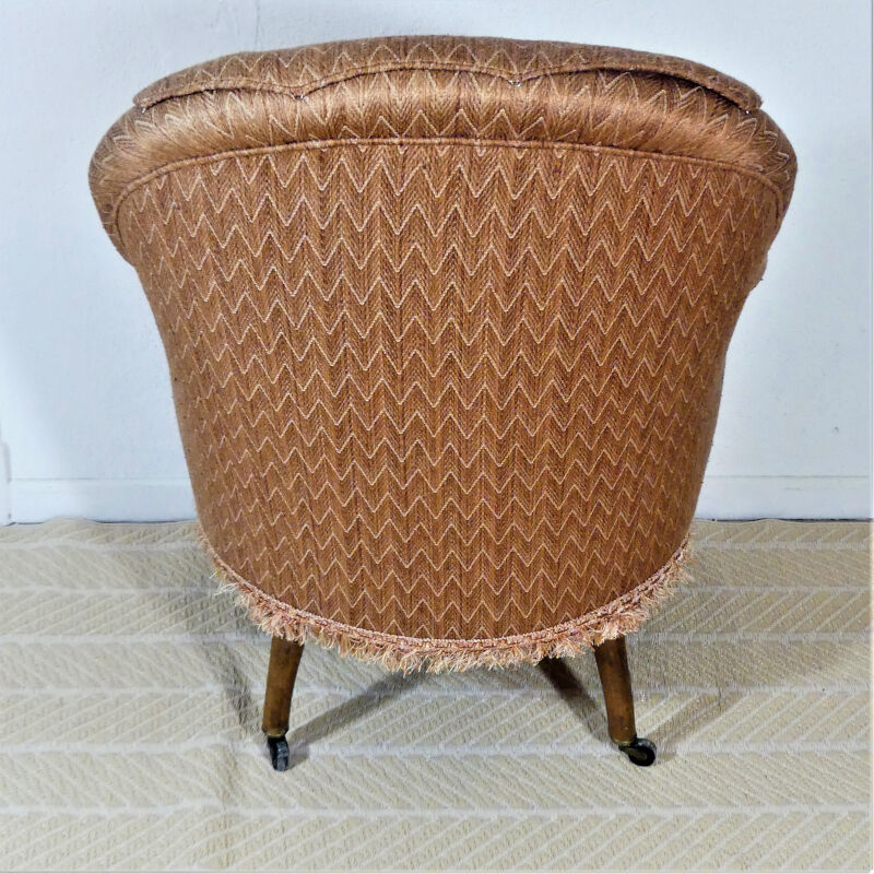 Vintage toad armchair - Toad armchair with wheels