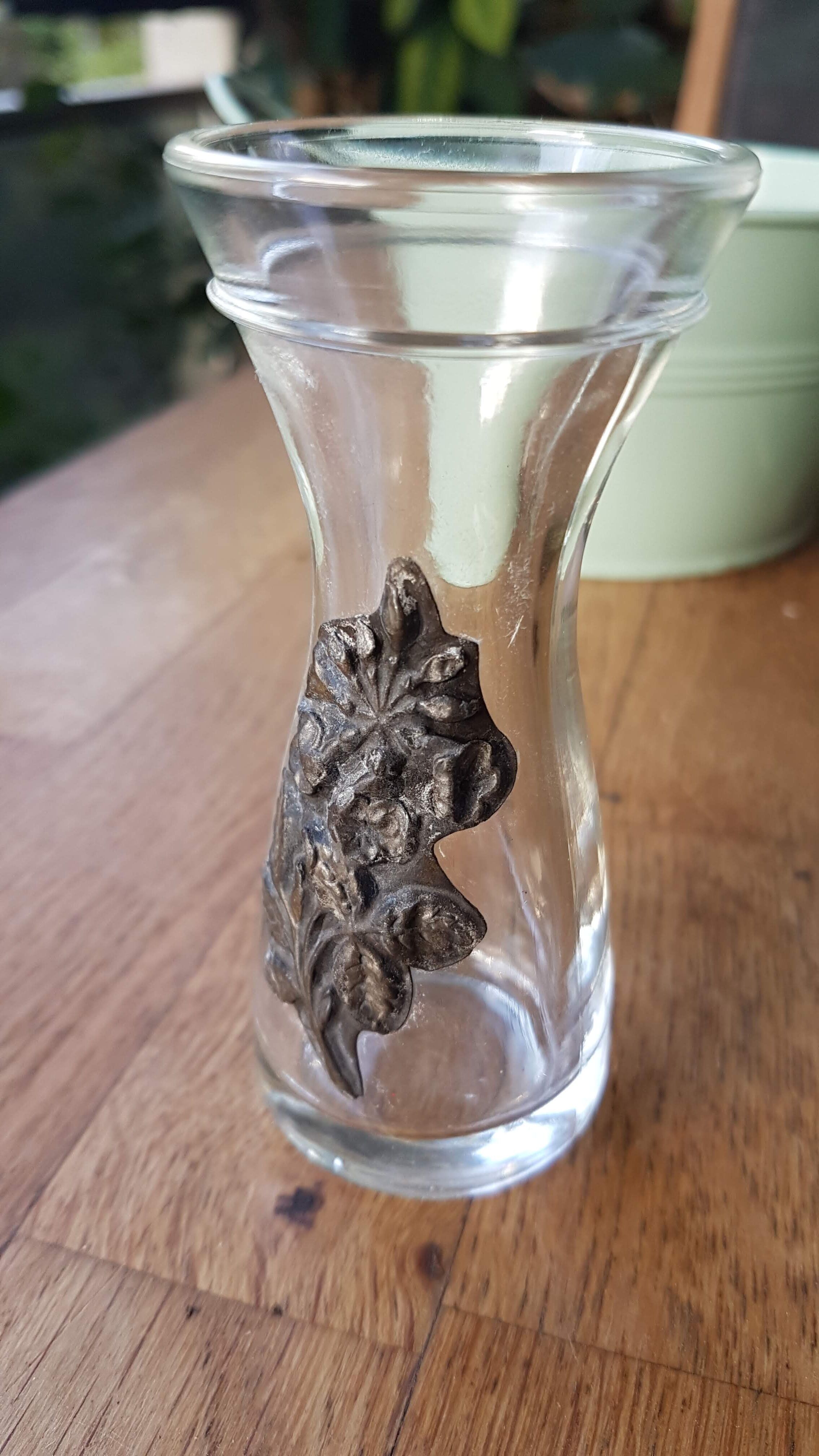 Vase with tin decoration