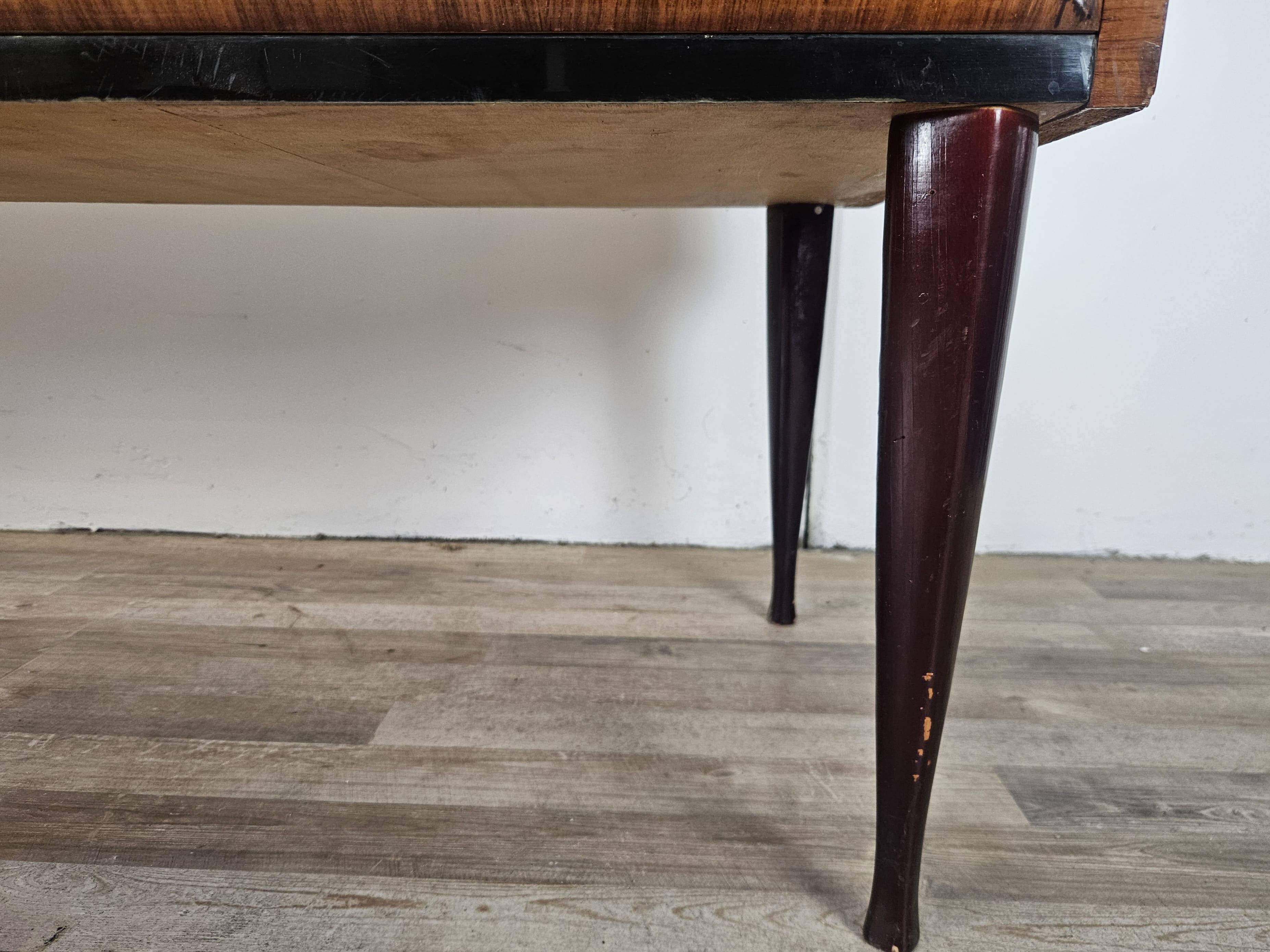 Mahogany burl chest of drawers with mirrored top