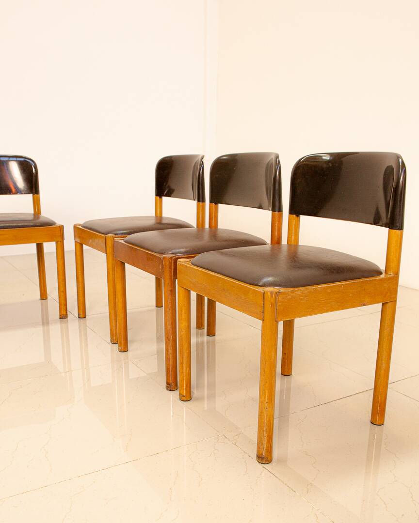Set of 6 wooden and leather chairs by Piarotto Italy 80's