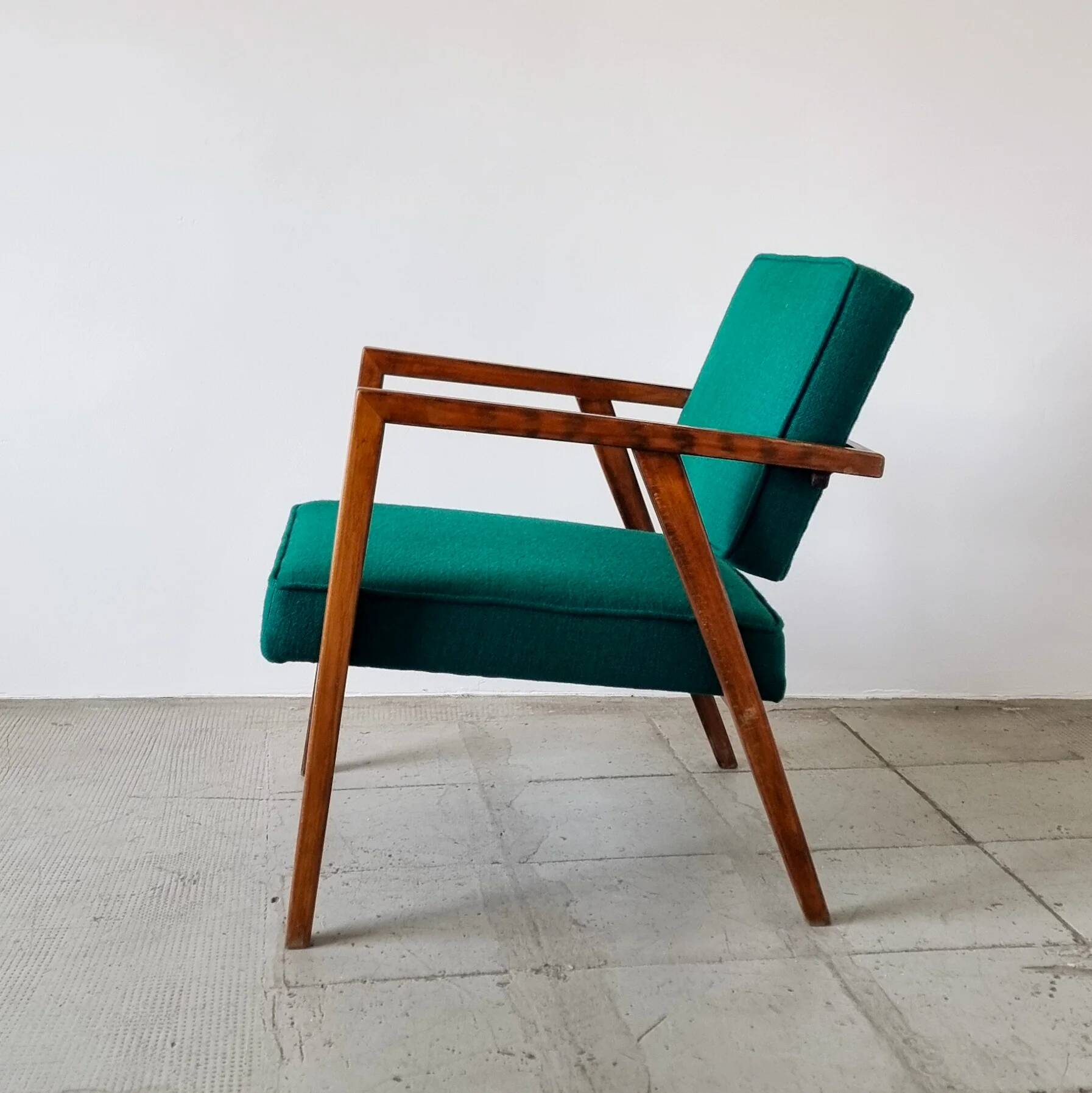 Pair of armchairs no. 48 "Luisa" by Franco Albini for Knoll International
