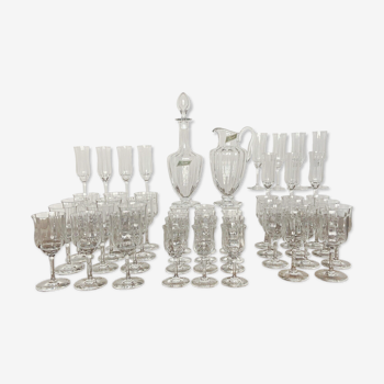 Service en cristal baccarat modele capri france 48 pieces carafes verres