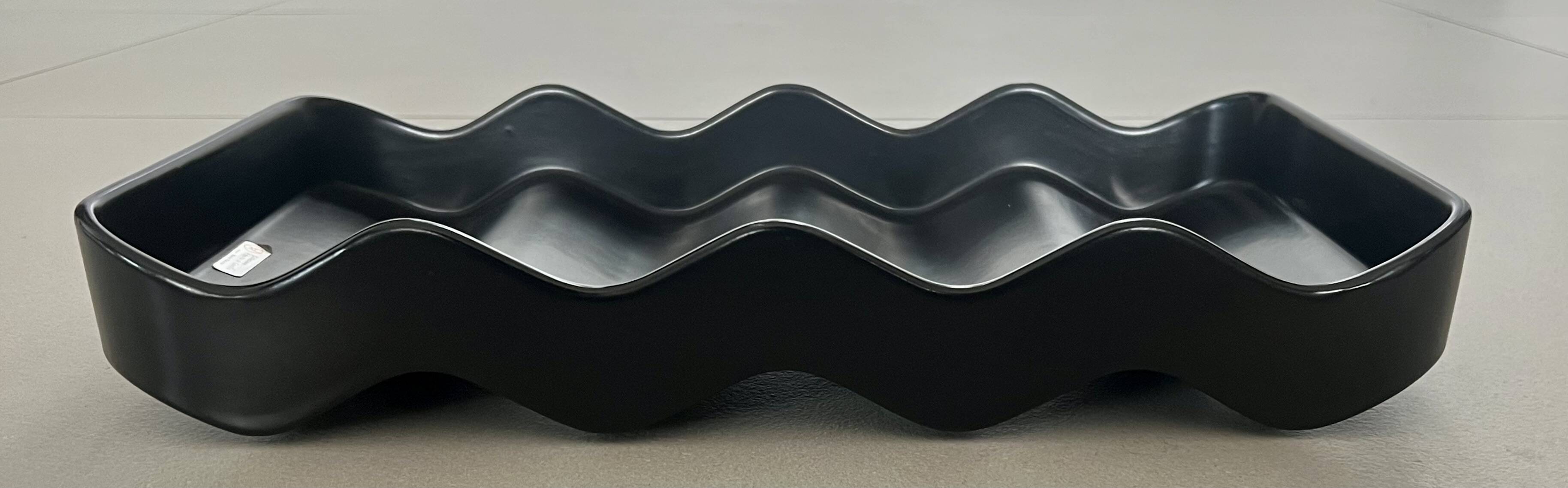 Pocket emptier, Onda model tray by Makio Hasuike for Revelli, Italy ann