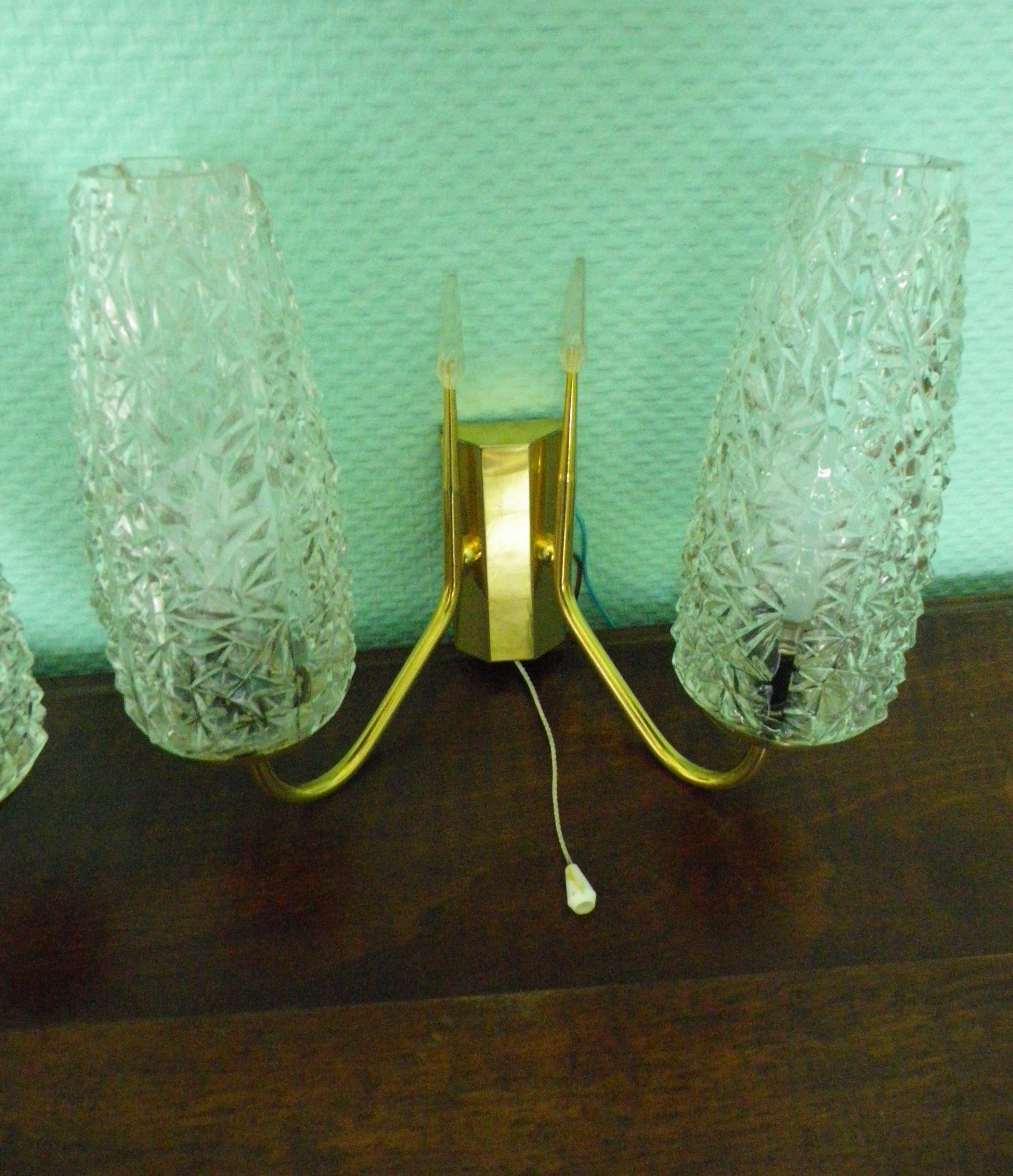 Wall lamps double lighting, with drawer, gilded metal, lampshade in worked glass - 1970